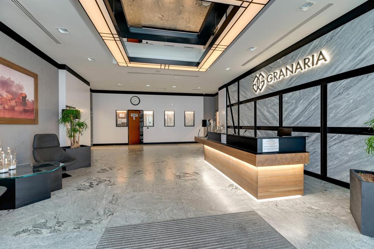 Granaria Kingdom & Happiness Premium Apartments By The River - Gratis Prosecco กดัญสก์ ภายนอก รูปภาพ