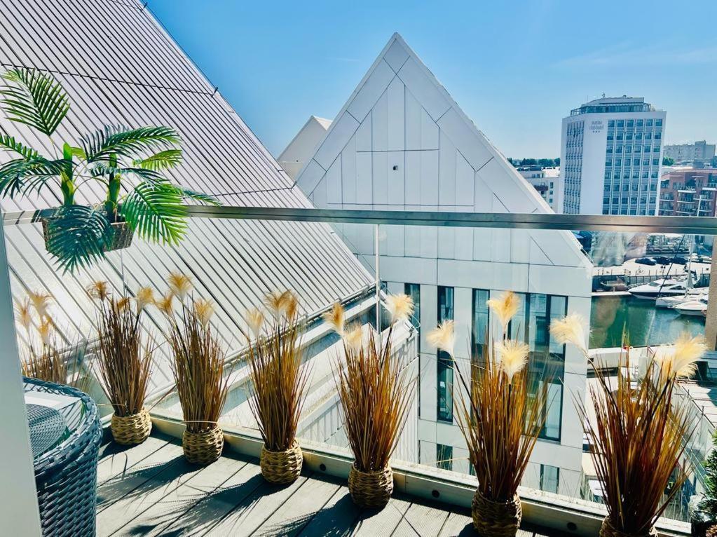 Granaria Kingdom & Happiness Premium Apartments By The River - Gratis Prosecco กดัญสก์ ภายนอก รูปภาพ