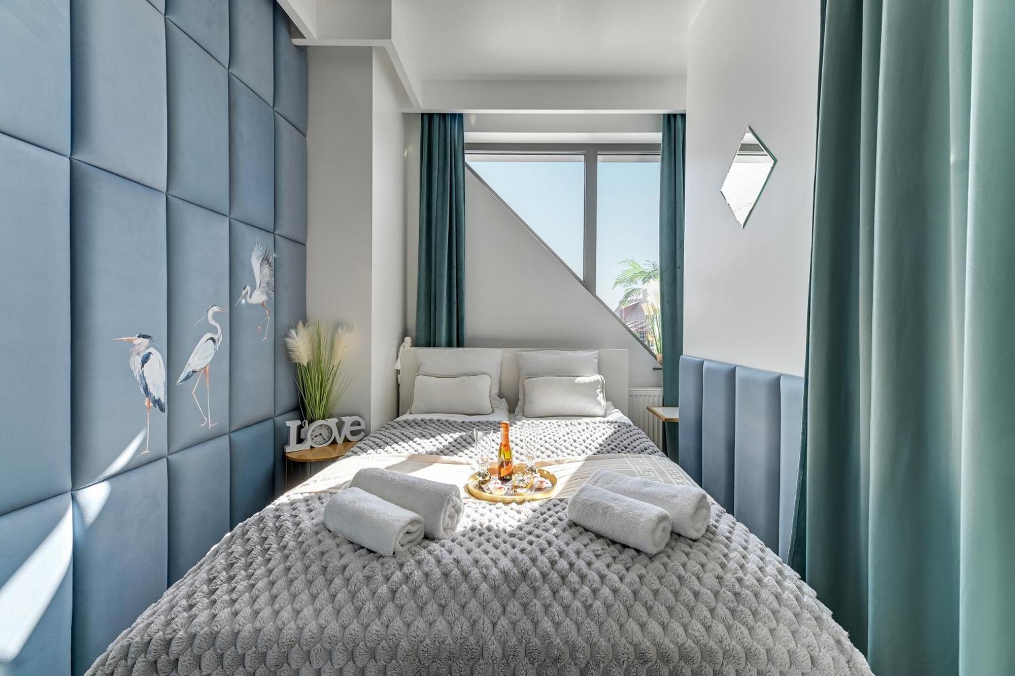 Granaria Kingdom & Happiness Premium Apartments By The River - Gratis Prosecco กดัญสก์ ภายนอก รูปภาพ