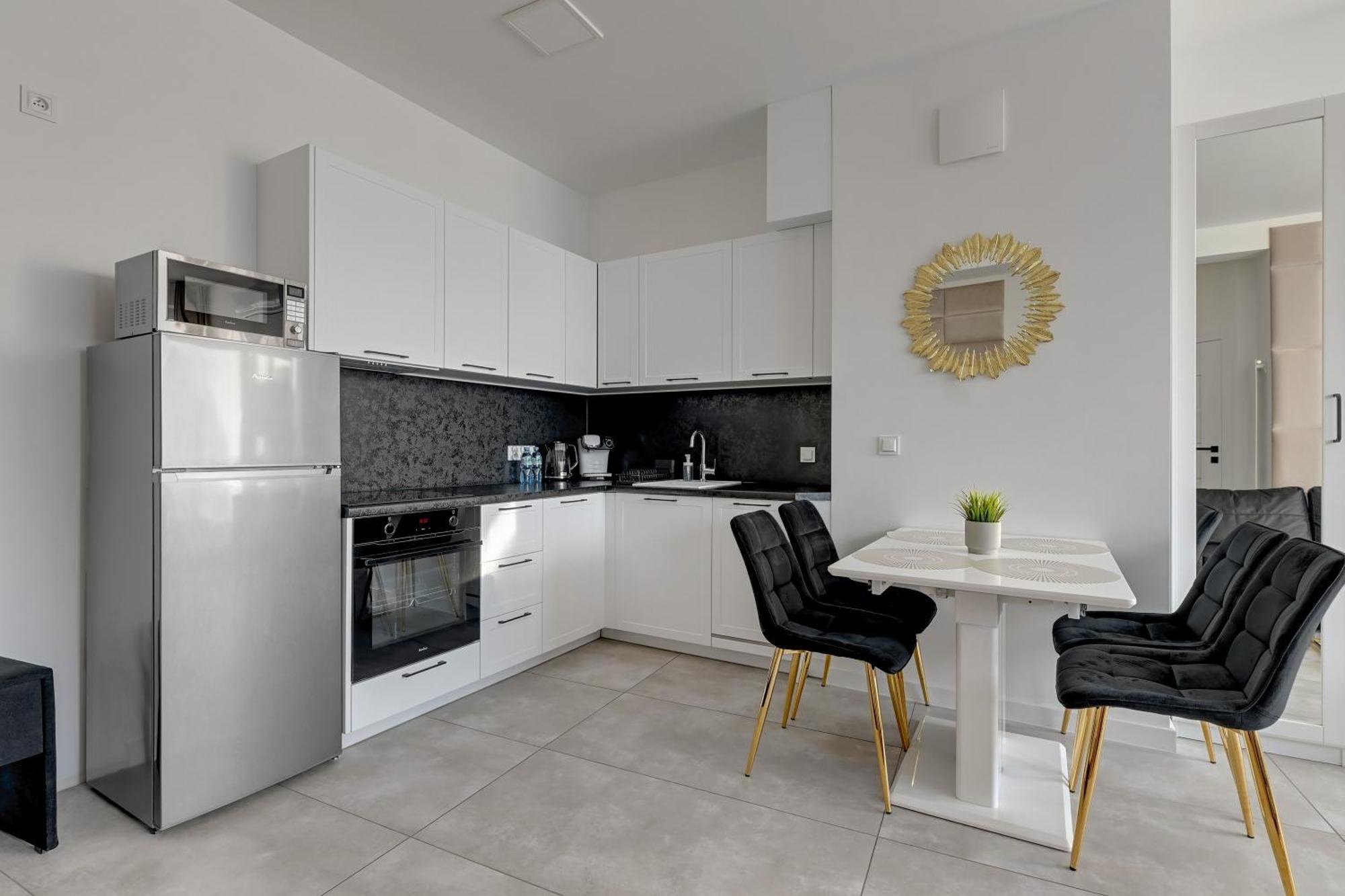 Granaria Kingdom & Happiness Premium Apartments By The River - Gratis Prosecco กดัญสก์ ภายนอก รูปภาพ