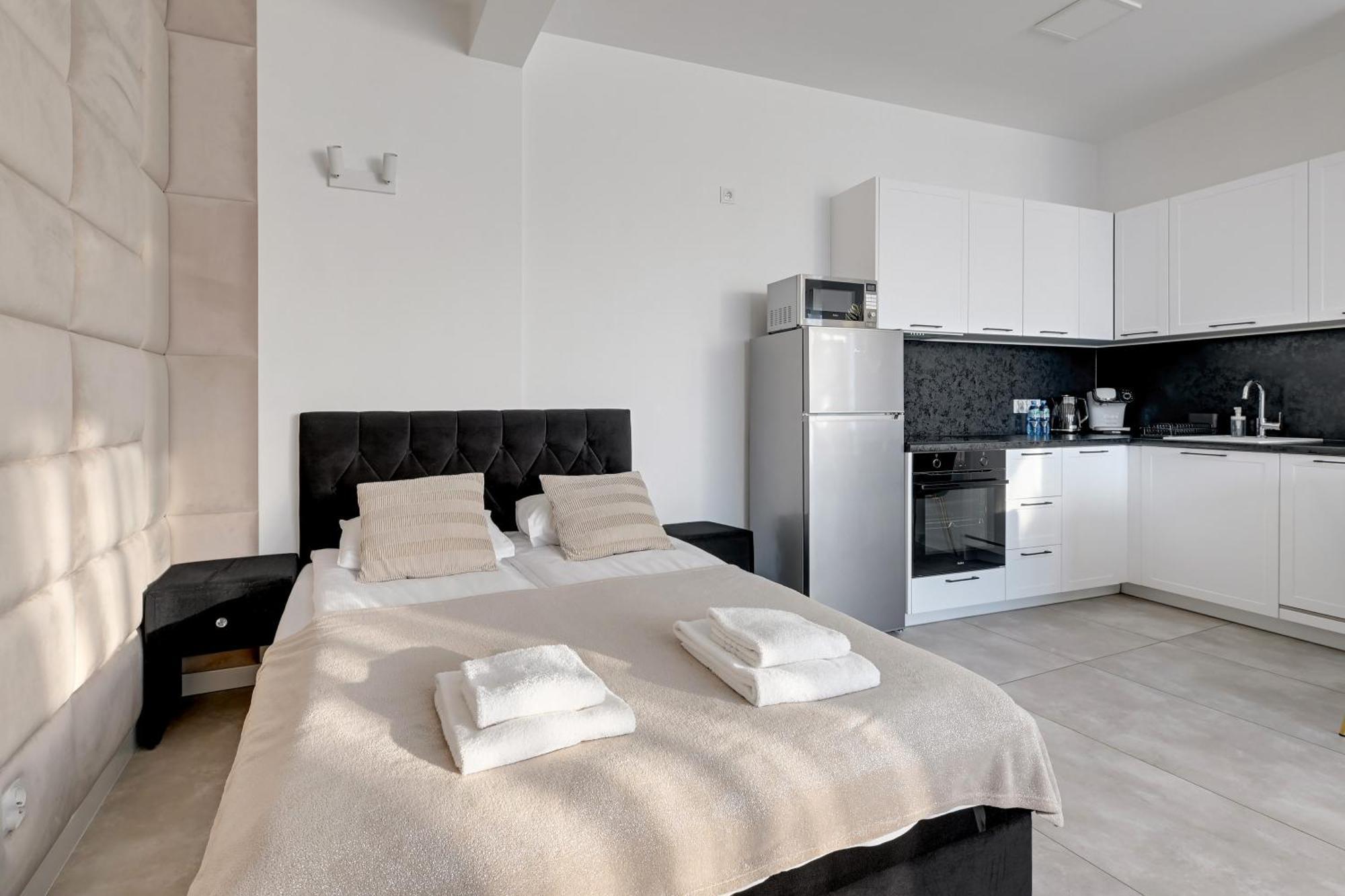 Granaria Kingdom & Happiness Premium Apartments By The River - Gratis Prosecco กดัญสก์ ห้อง รูปภาพ